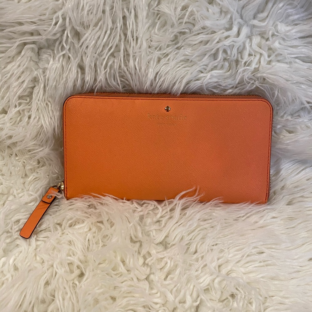 Kate Spade Accordion Wallet!!